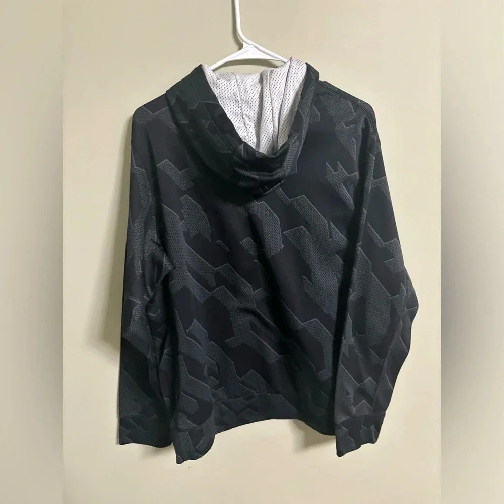 Nike Therma Fit Hoodie Medium Black Gray Logo Geometrical Sweatshirt Athletic - Picture 2 of 6
